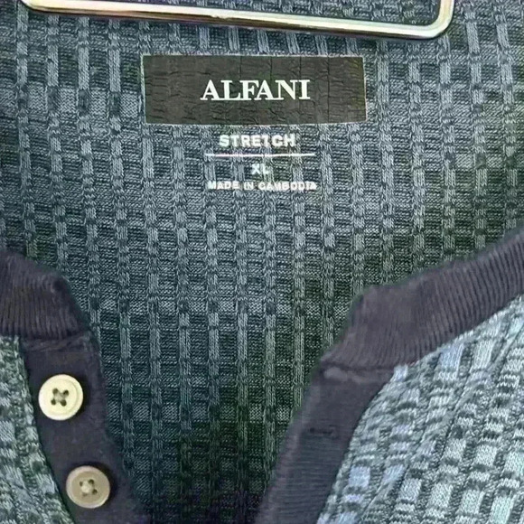 New Alfani Men Textured Space-Dyed Stretch Henley Active Top, Blue Size XL​​ - Picture 3 of 3